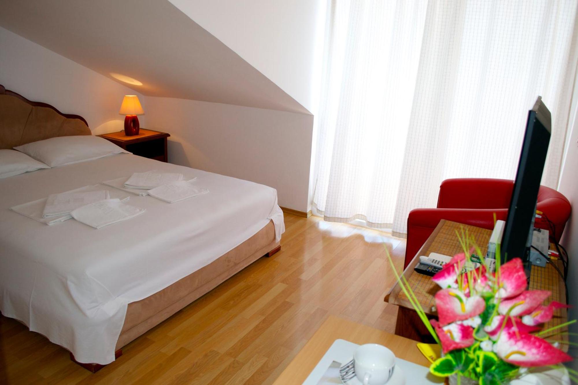 Apartments Luka Budva Szoba fotó